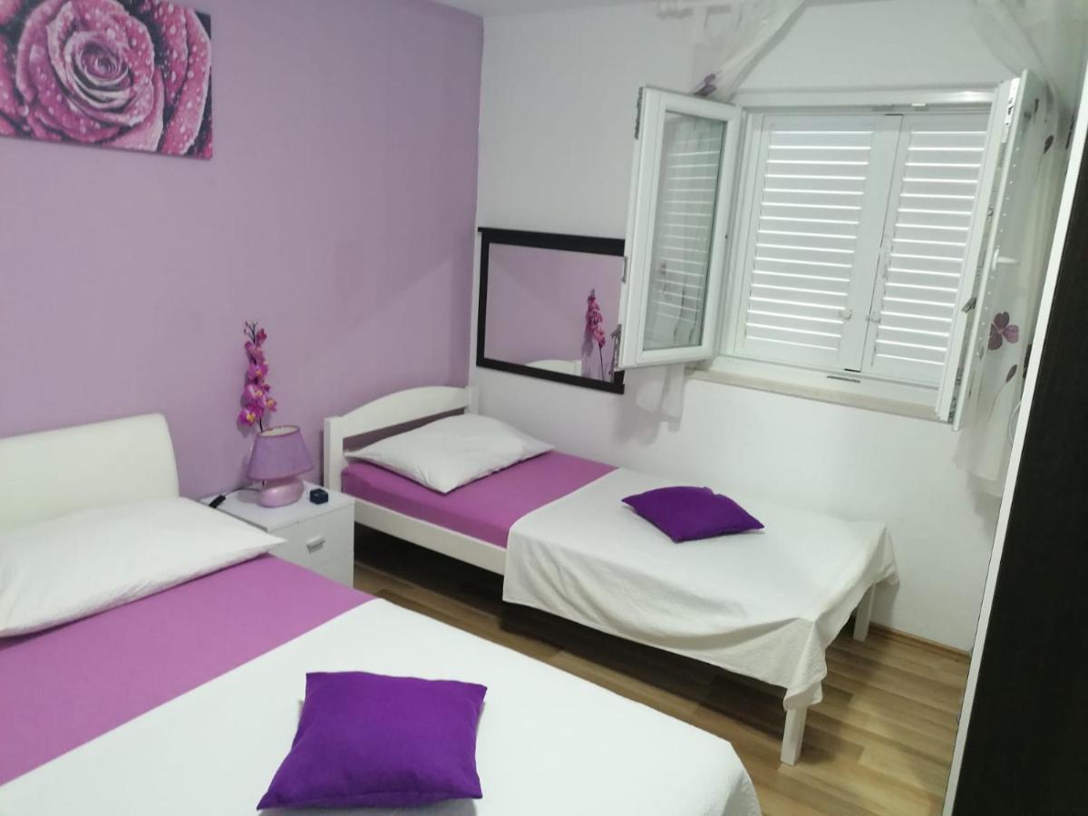 Apartment Slavica Trogir Exterior photo